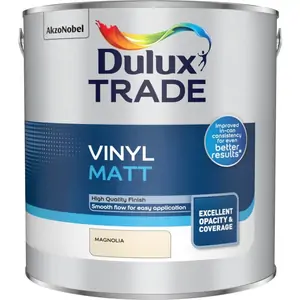 Dulux Trade Vinyl Matt Magnolia - 2.5L