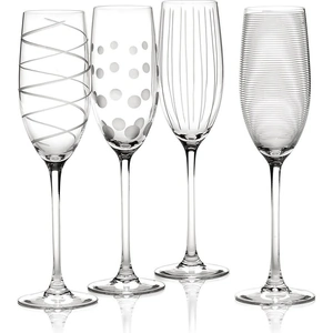 View product details for the Mikasa 'Cheers' Set of 4 Flute Glasses